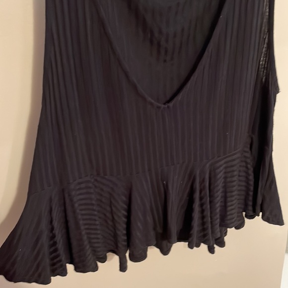 Crop tank top - Picture 2 of 3